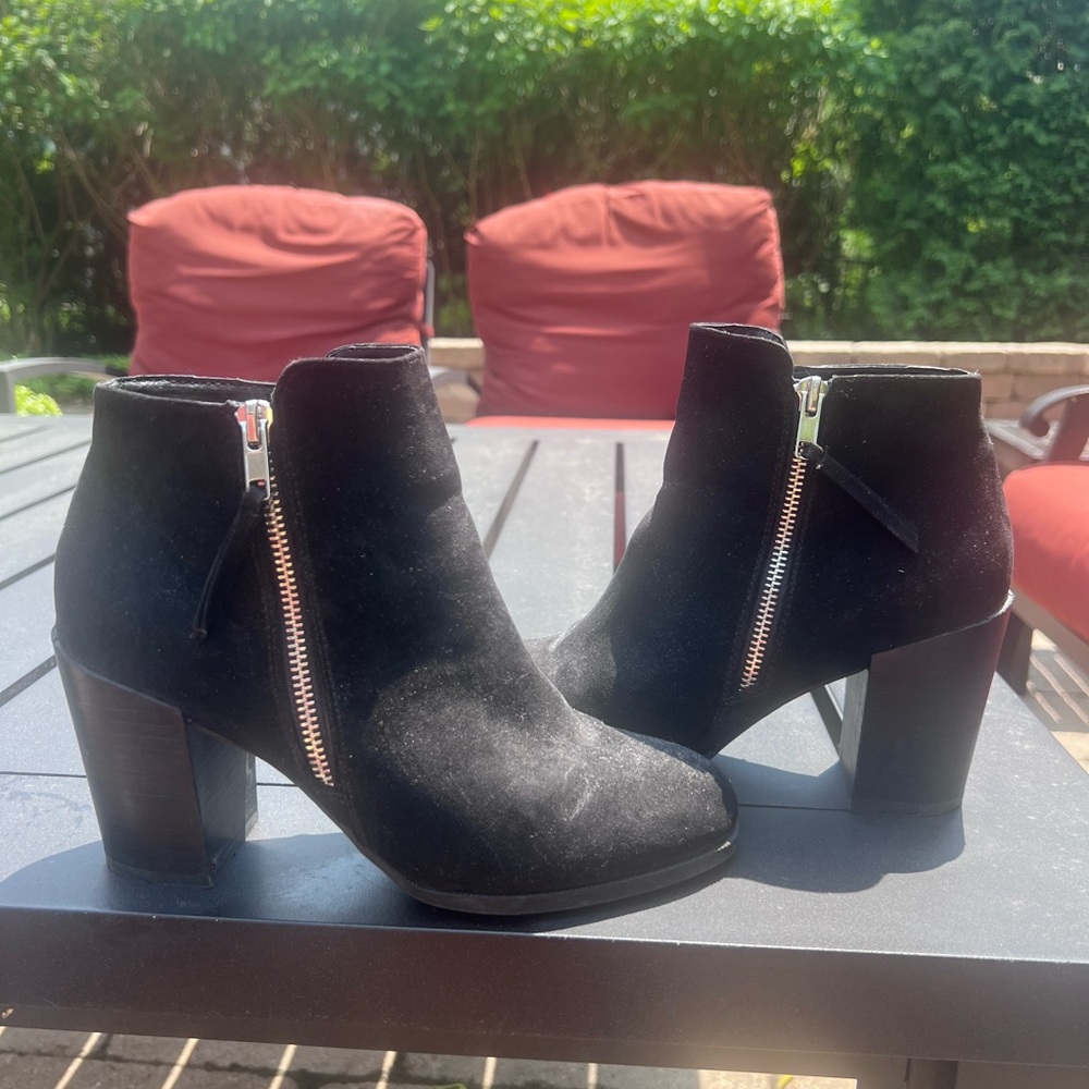 Madeline Elegant Black Ankle Boots